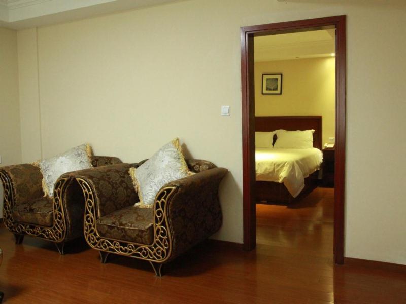 Greentree Inn Zhejiang Taizhou Linhai Passenger Transport Center Lamei Road Business Hotel Bagian luar foto